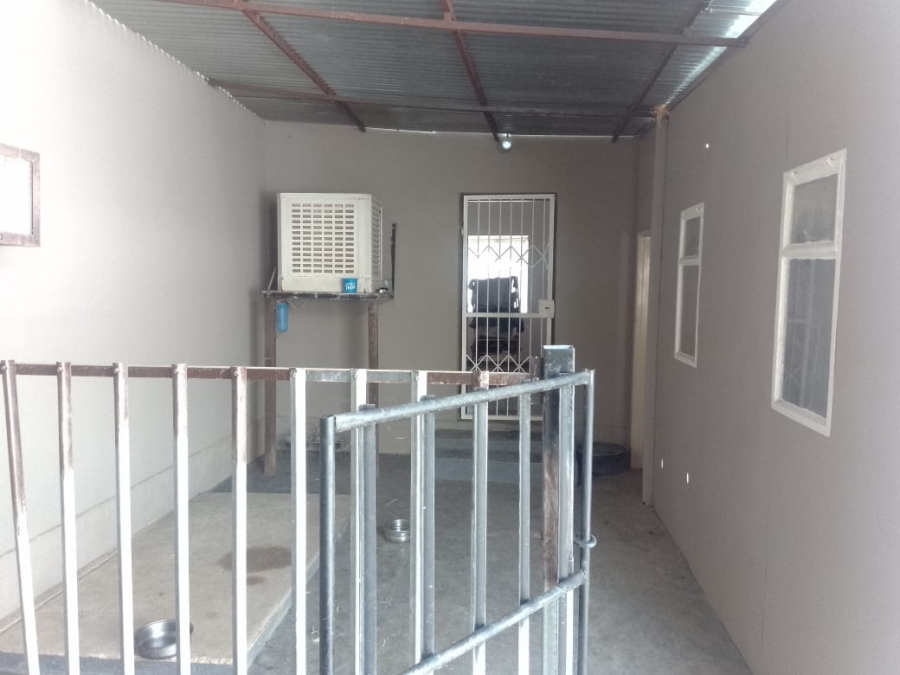 4 Bedroom Property for Sale in Brandvlei Northern Cape